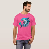 面白いボウリングをするサメ Tシャツ (正面フル)