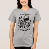 面白いママの服 普通のママだった数年前 ママへのギフト トライブレンドTシャツ (正面)