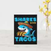 面白いメキシコのサメがタコを食べる フード サメ好き シン カード (黄色い花)