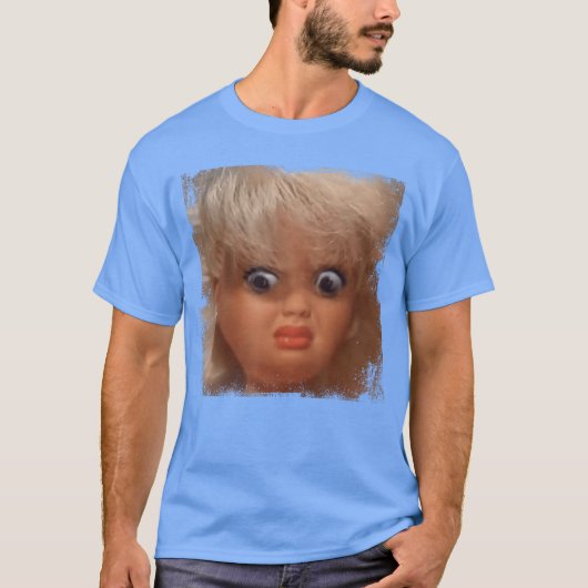 面白い人形の顔のミーム Tシャツ (正面)