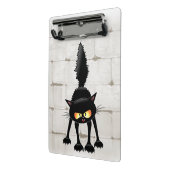 面白い凶暴な黒猫のキャラクター ミニクリップボード (アングル2)