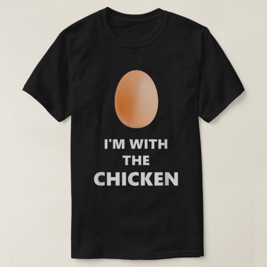 面白い卵のTシャツ「僕はニワトリと一緒だよ」 Tシャツ (デザイン正面)