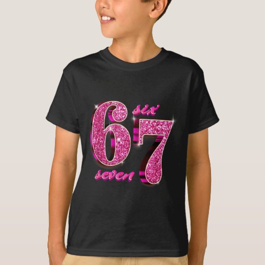 面白い女の子 Nk Coquette 67 六 七 Meme Brainrot Tシャツ (正面)