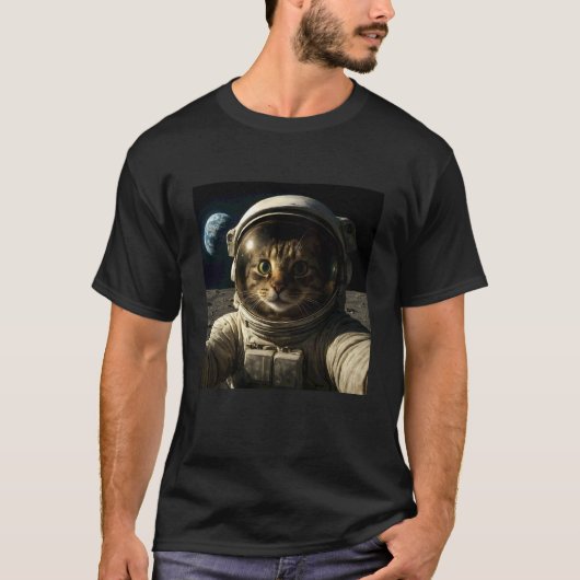 面白い宇宙の猫宇宙飛行士のミーム惑星 Tシャツ (正面)