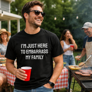 面白い家族Tシャツ 家族を恥ずかしくするTシャツ Tシャツ