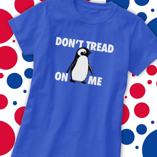 面白い政治ミーム ペンギン関税 Tシャツ