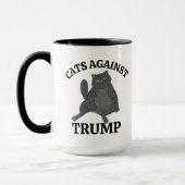 面白い政治的猫フェミニスト反トランプ抵抗 マグカップ (左)