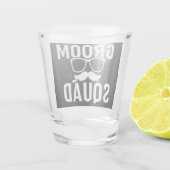 面白い新郎仲間 ウェディングパーティーデザイン ショットグラス (裏面)