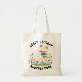 面白い本のまとめ買いをしているアヒルのイラスト 本の山 トートバッグ