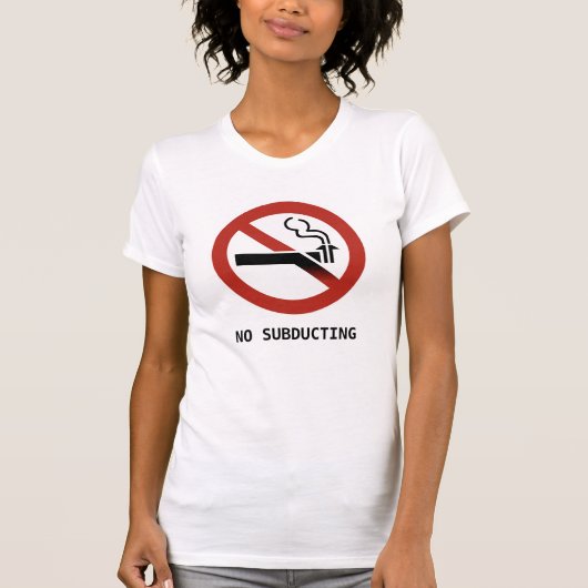 面白い沈み込み帯地質学ロゴ Tシャツ (正面)
