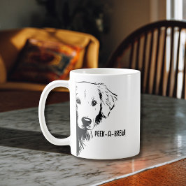 面白い犬の顔と"Peek-a-Brew"のドッグマムユーモア コーヒーマグカップ