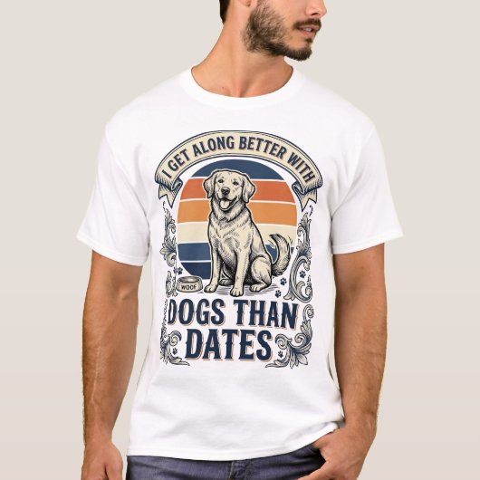 面白い犬好きのシャツ ビンテージ風の彫刻 引用 デザイン Tシャツ (正面)