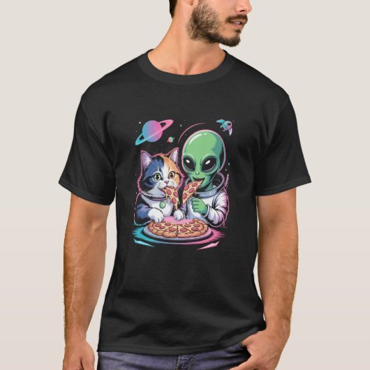 面白い猫と宇宙人がピザをシェアする宇宙UFO Tシャツ (正面)