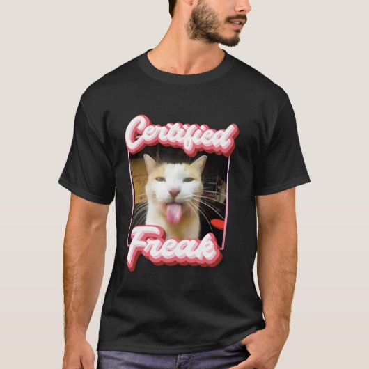 面白い猫のミーム - 認定変人 面白い猫のミーム Tシャツ (正面)