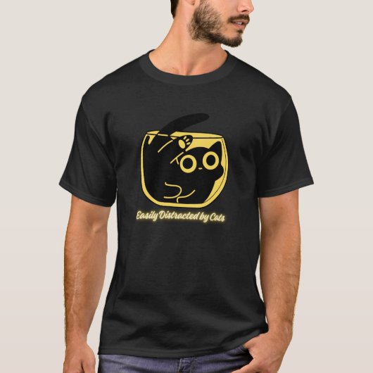 面白い猫好きTシャツ - 猫に気を取られがち Tシャツ (正面)
