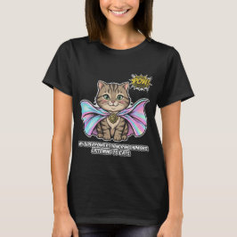 面白い猫語り超能力を持つ縞模様の猫のケープ コミック Tシャツ