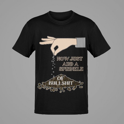 面白い男性のグラフィックデザインを言うBSを振りかける Tシャツ