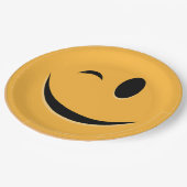 面白い絵文字 ウインク スマイル 笑い 黄色い顔 ペーパープレート (アングル)