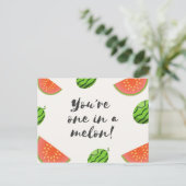 面白い緑と赤のワ watermelon ポストカード (スタンド正面)