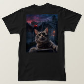面白い脳読み込み中ミーム - 共感できるユーモラスなアート Tシャツ (デザイン裏面)