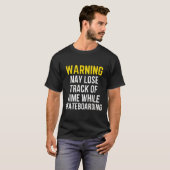 面白い警告 スケートボード好き Tシャツ (正面フル)