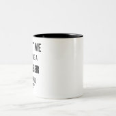 面白い配管工Tシャツ 配管工ギフト 配管工シャツ ツートーンマグカップ (中央)