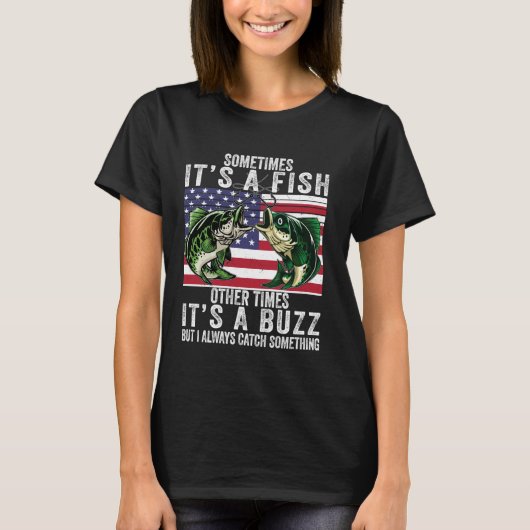 面白い釣りシャツ 時々魚 バス大人 Tシャツ (正面)