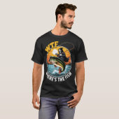 面白い釣りドクロジョーク Tシャツ (正面フル)