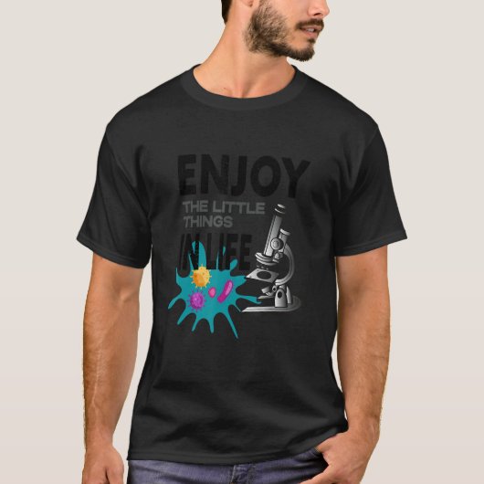 面白い顕微鏡、微生物学者 生物学のオタク 科学 Tシャツ (正面)