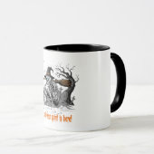 面白い骸骨の魔女がコーヒーを飲む | 不気味なホール マグカップ (正面右)