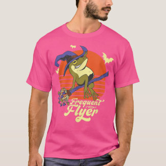 面白い魔女のカエル フライヤー トード 乗る ほうき Tシャツ