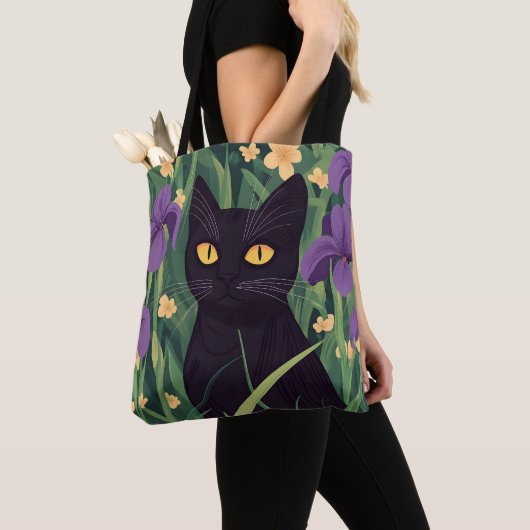 面白い黒猫と美しい花 トートバッグ (クローズアップ)