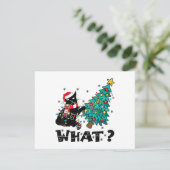 面白い黒猫のサンタがクリスマスツリーを押す シーズンカード (スタンド正面)