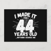 面白い44歳の誕生日名言 皮肉な44歳 ポストカード (正面)