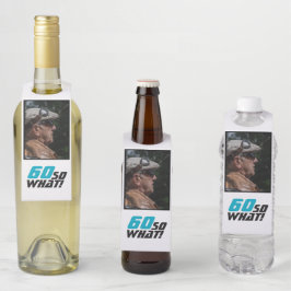 面白い60歳だから何？名言 フォト 60歳の誕生日 ボトルネックタグ