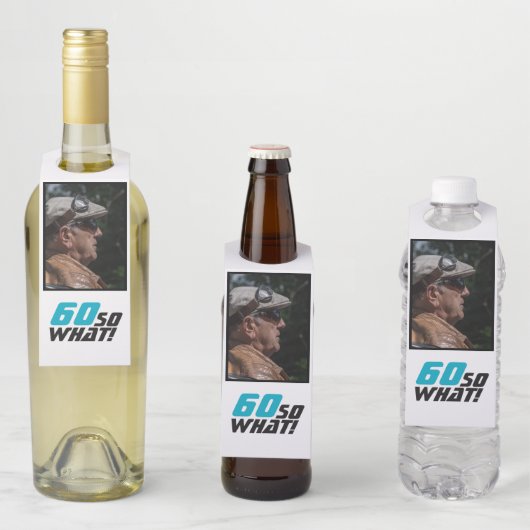 面白い60歳だから何?名言 フォト 60歳の誕生日 ボトルネックタグ (インサイチュ)