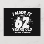 面白い62歳の誕生日名言 皮肉な62歳 ポストカード (正面)