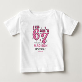 面白い7歳の誕生日 | 「6歳から7歳へ」パーティー ベビーTシャツ