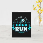 面白い クロスカントリーを走るのがこんなに楽しいとは カード (黄色い花)