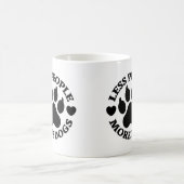 面白い 人より犬 パウプリント コーヒーマグカップ (中央)