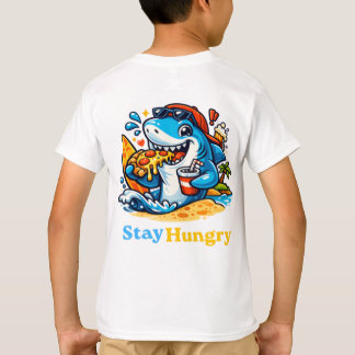面白い 夏のビーチでピザを食べるハングリーシャーク Tシャツ