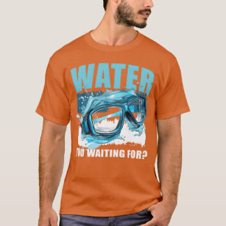 面白い 水泳 泳ぐ スポーツ 練習 泳ぐ レトロ Tシャツ