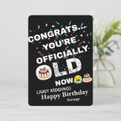 面白い 誕生日おめでとう 公式的に老けた - 太字のミームスタイル シーズンカード (スタンド正面)
