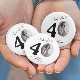 面白い「40歳、誰だ？」おしゃれな40歳の誕生日 缶バッジ