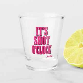 面白い It's shot O'Clock ピンクのレトロ風タイポグラフィ ショットグラス