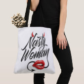 面白い "Nasty woman" トートバッグ (クローズアップ)