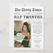 面白い RIP Twenties 新聞 30歳の誕生日 招待状 (正面)