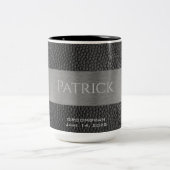 革と金属のプリント モノグラムの ツートーンマグカップ (中央)