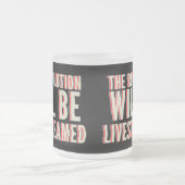 革命が盛り上がる フロストグラスマグカップ (中央)