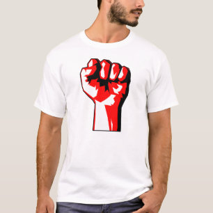 革命家によって上げられる握りこぶしのTシャツ Tシャツ